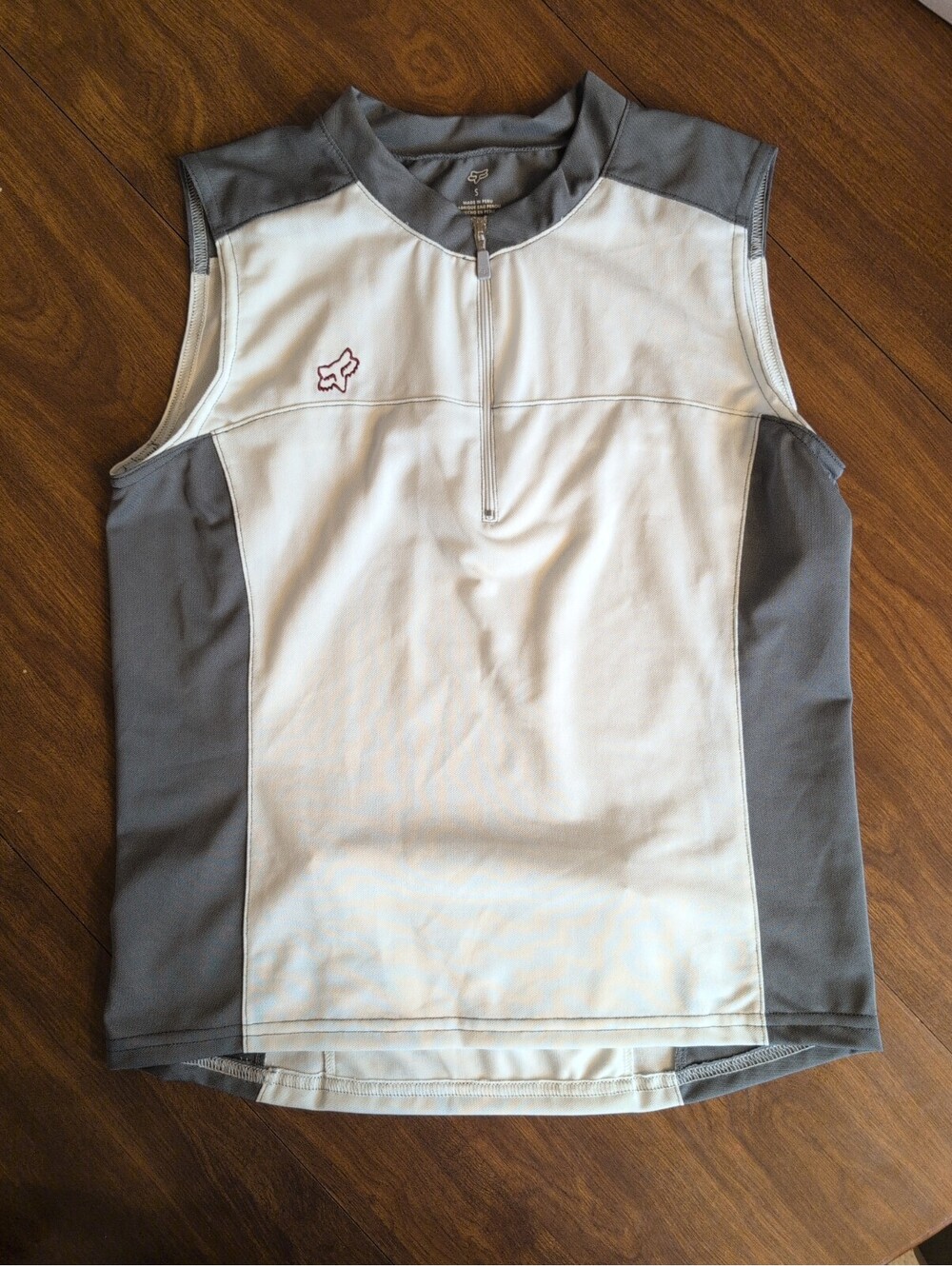 Fox Racing Shirt Womens Small Gray 1/4 Zip Cycling MTB Jersey Back Pocket Top